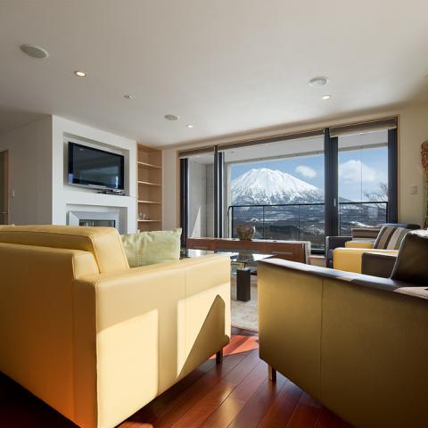 2012-05-04 Cecuko C Interior edits - Glen Claydon Photography