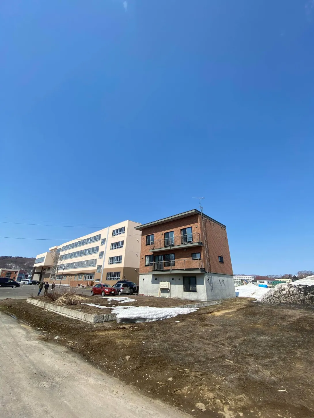 Lava Exterior & Land